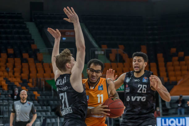 何未能在主 何未能在主